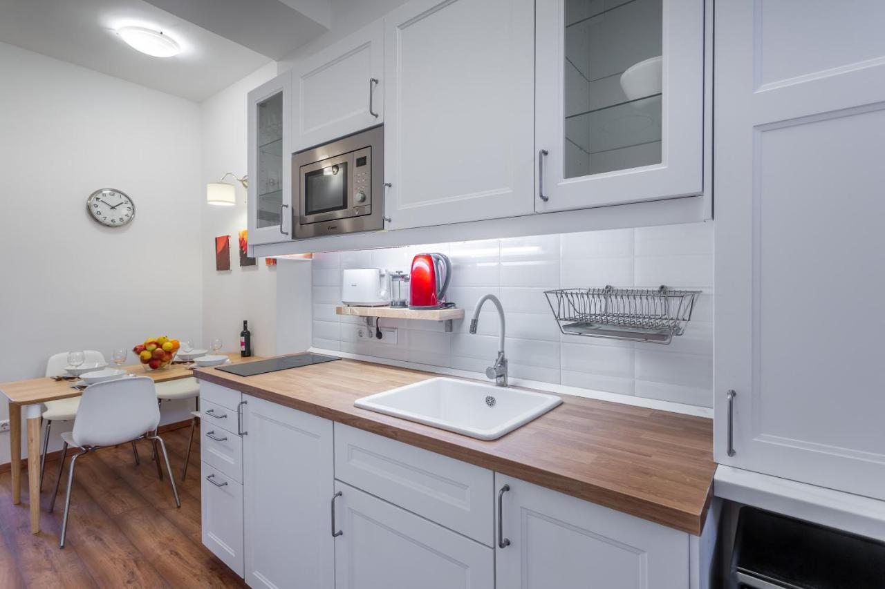 Central Avenue Apartment Budapest Kültér fotó